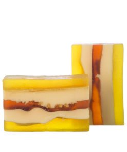 Prírodné mydlo Citrusová bomba Citrón pomôže pri prevencii a odstraňovaní stareckých škvŕn a mandarínka znásobí skvelý zážitok uvoľnením nervovej sústavy.