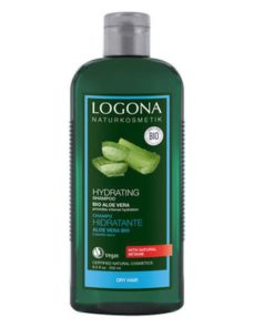 BIO šampón hydratačný Aloe vera na suché a poškodené vlasy. Zloženie z aloe vera, kyseliny hyalurónovej a prírodného betaínu chráni vlasy pre vysúšaním